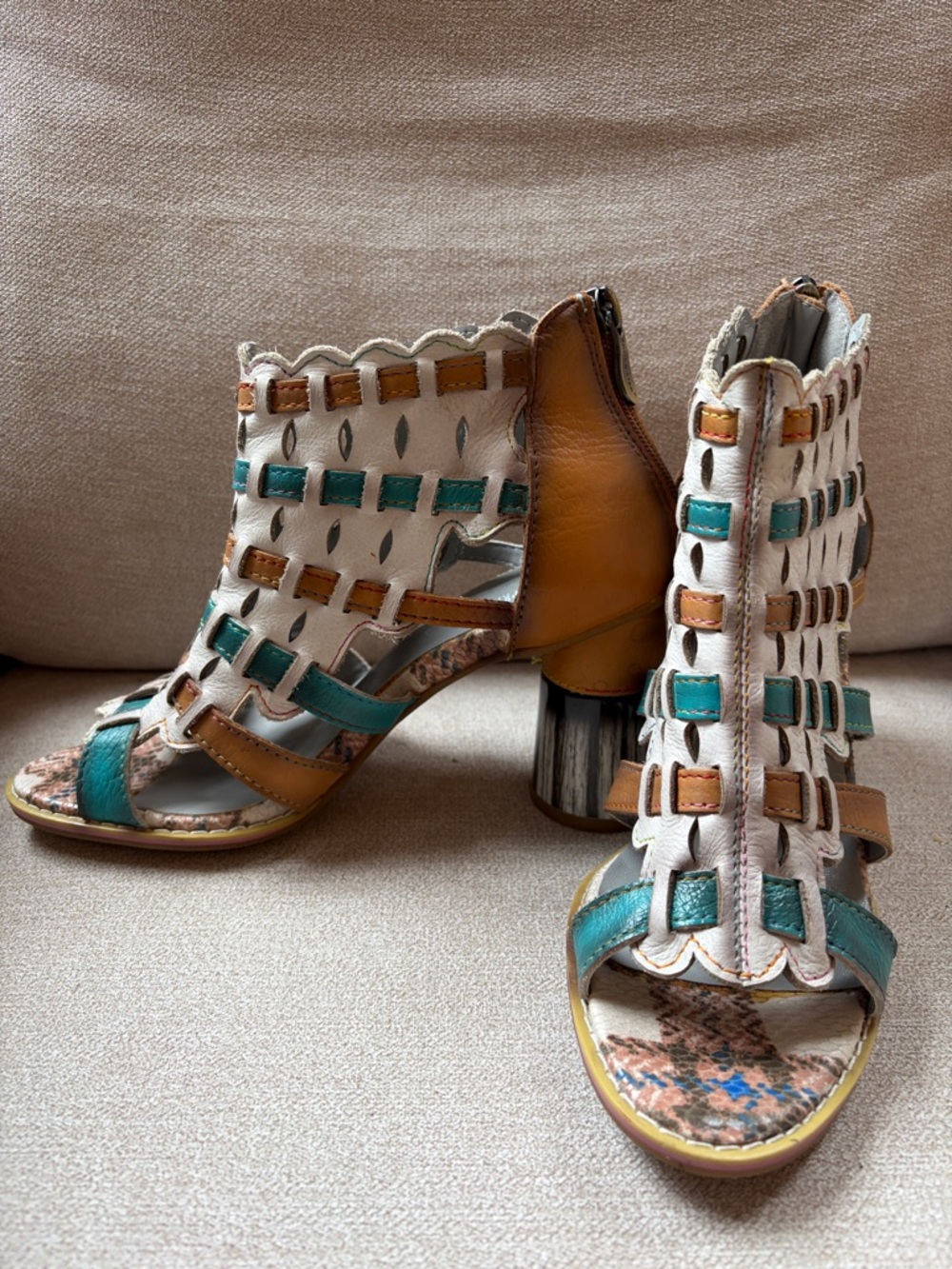 L’artiste Scalloped Cutout Block Heel Sandals in Teal, Tan and Cream